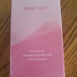 Mary Kay Pink Skincare Box